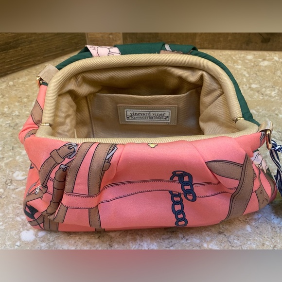Vineyard Vines Scarf print Kentucky Derby clutch/shoulder bag.  New with tags - Picture 1 of 12